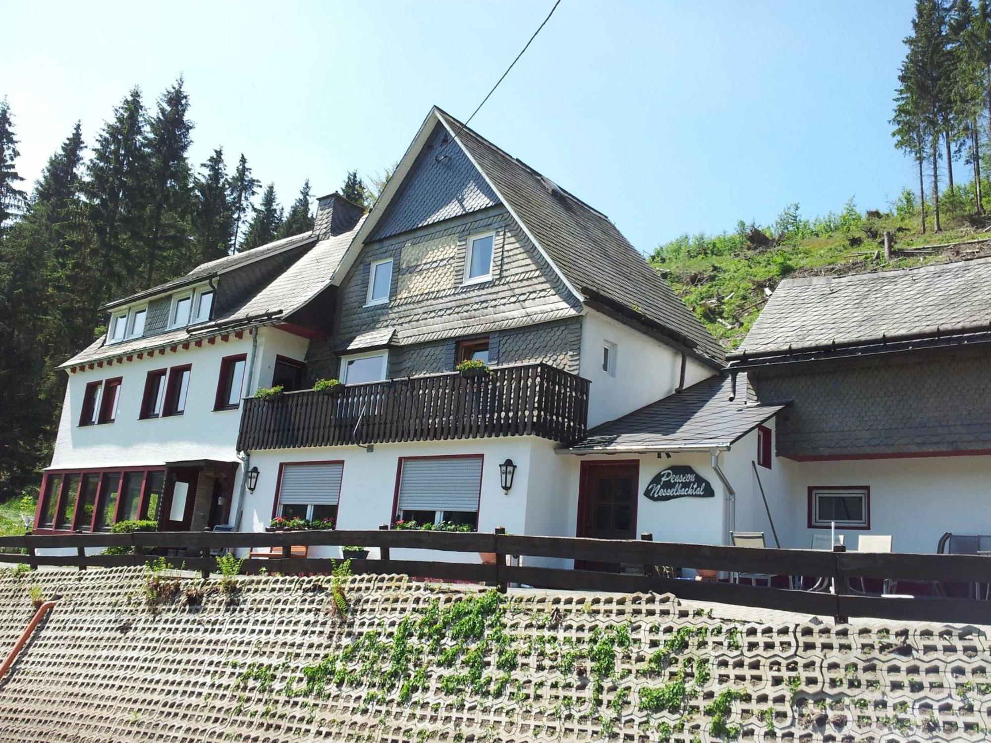 Landgasthof Nesselbach Nordenau Bagian luar foto