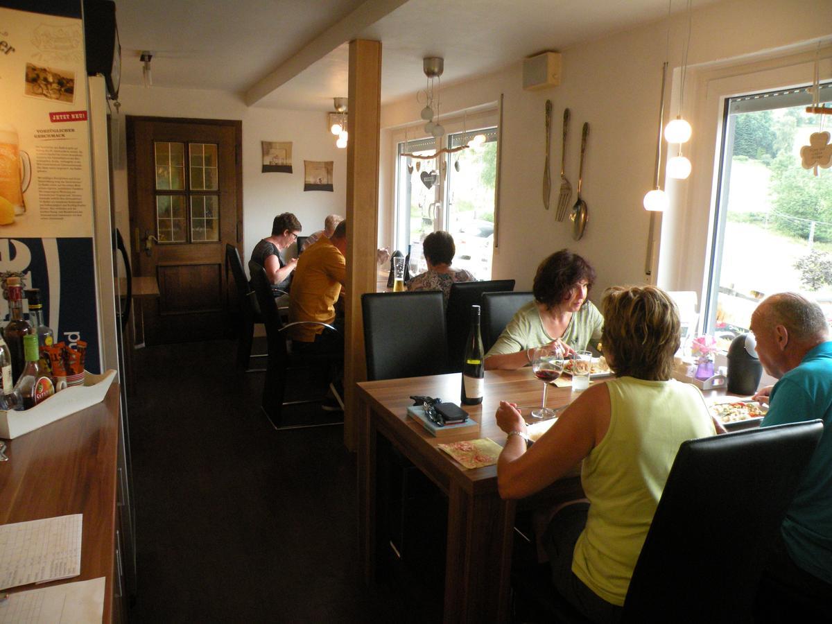 Landgasthof Nesselbach Nordenau Bagian luar foto