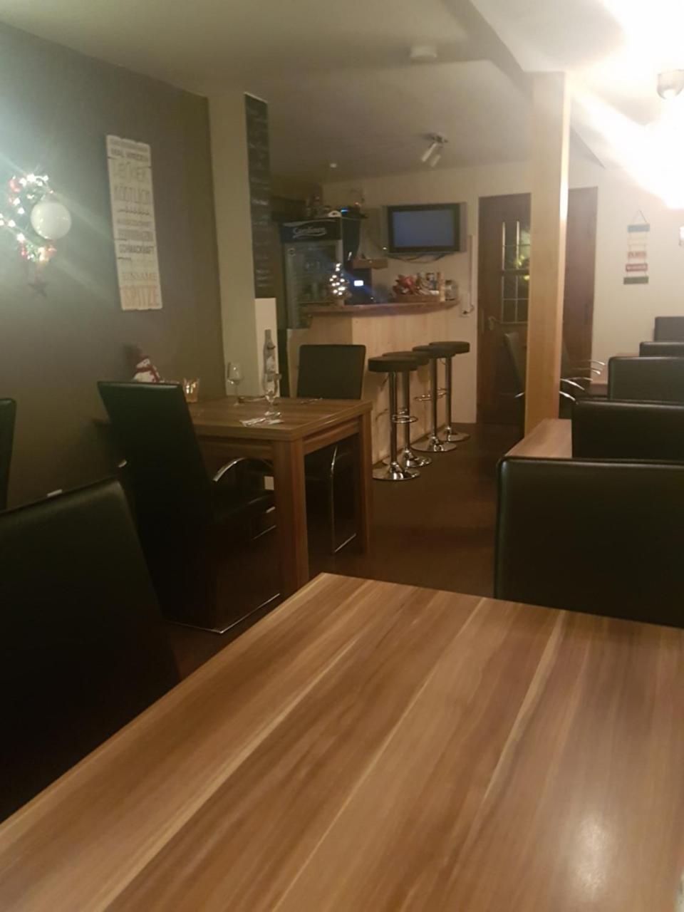 Landgasthof Nesselbach Nordenau Bagian luar foto